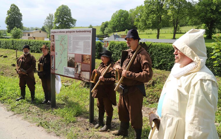 Eröffnung des Bergbaulehrpfades im Zechengrund in der Nähe des Freibades
