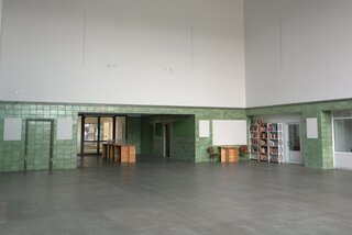 Die Bahnhofshalle vor der Öffnung im August 2025. Foto: Stadtverwaltung Flöha/ HD