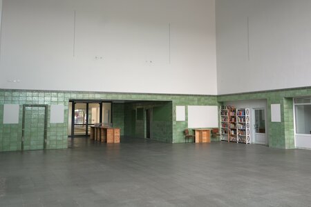 Die Bahnhofshalle vor der Öffnung im August 2025. Foto: Stadtverwaltung Flöha/ HD