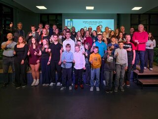 Fast 100 Aktive waren zur Sportlerehrung der Stadt Flöha dabei. Foto: Stadtverwaltung Flöha / Erik Frank Hoffmann